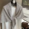 Chal de Color Sólido Cálido Versátil Moda Otoño e Invierno Accesorio de Protección para el Cuello Bufanda de Punto Conjunto Personalizado Bufanda Triangular