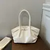 Otoño 2026 Nuevo Bolso de Mano tipo Cesta Casual Versátil Gran Capacidad Bolso de Hombro para Viajes Diarios Bolso de Mujer al por Mayor