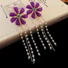 Brincos de Agulha Prata com Diamantes e Pérolas, Design de Borla em Flor, Brincos Estilosos e Luxuosos com um Toque de Alto Padrão