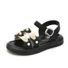 Sandalias para niñas verano 2025 nuevos zapatos de princesa de moda para niños zapatos de suela blanda para niñas niños medianos y grandes zapatos de playa para estudiantes