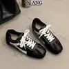 Zapatillas de Cuero de Vaca Estilo Vintage con Aumento Oculto de Altura, Zapatos para Mujer, Nuevo Modelo Primavera 2026, Zapatos Deportivos Casuales