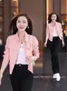 Chaqueta de Algodón Puro con Solapa Corta para Mujer 2026 Primavera/Otoño Nuevo Diseño Dulce Elegante Que Reduce la Edad Moda Versátil Camisa