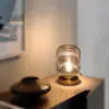 Lámpara de Mesa LED Minimalista Moderna Lámpara de Mesita de Noche para Niña Decoración de Estudio Luz Nocturna de Vidrio Luz Ambiental para Dormitorio
