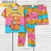 Pijama de Verano para Niños Conjunto de Tres Piezas con Camiseta de Manga Corta, Shorts y Pantalones Largos para Niños y Niñas Ropa de Casa de Dibujos Animados para Niños Pequeños y Medianos Estilo de Dibujos Animados