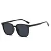 Gafas de Sol de Moda de Tiktok, Monturas Elegantes para Hombres y Mujeres, Monturas de Remaches Horizontales a la Moda, Protección Solar, Perfectas para Viajes y Sesiones de Fotos