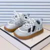 Tênis Infantil 2026 Primavera e Outono Novo Estilo Sapatos Casuais para Meninos Moda com Lantejoulas Tênis Esportivos para Meninas Solado Macio Sapatos de Bebê Únicos