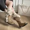 Botas de neve de camurça com sola grossa estilo europeu para mulheres, novo modelo de inverno 2025, de cano alto, espessadas, com forro de fleece, sapatos quentes de algodão