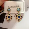 Nuevos pendientes de broche de plata 925 estilo palacio antiguo al por mayor color tesoro personalidad elegante pendientes retro pendientes pendientes