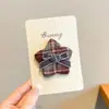 Bonita Horquilla de Peluche Roja de Año Nuevo para Mujer Otoño e Invierno 2026 Nuevo Clip para Flequillo Lateral Clip Infantil Horquilla Accesorios para el Cabello