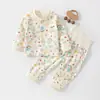Conjunto lindo y elegante de dos piezas con mangas largas para niños, apto para niños y niñas, hecho de algodón puro, perfecto para primavera y otoño, con construcción sin costuras de grado A