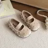 Zapatos de Princesa de Terciopelo para Niñas 2026 Primavera/Otoño Nuevos Zapatos de una Sola Pieza Estilo Retro Punta Redonda Pequeños Mary Janes Zapatos de Cuero Perla para Bebé