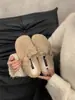 Meia-calça inferior chinelos usar grossa bico fechado novo estilo 2026 exterior outono e inverno estação sapatos de pele feminina mais veludo Birkenstock sapatos pele de cordeiro quente moda