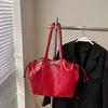 Bolsa de Axila Retrô de Nicho para Mulheres 2025 Nova Tendência Bolsa Tote Coreana Simples de Grande Capacidade Bolsa para o Dia a Dia