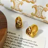 Moderna y Sencilla Gama Alta Otoño e Invierno Temperamento Oro Goteo de Aceite Estampado de Leopardo Colección de Pendientes de Tachuela Lujo Ligero Personalidad Versátiles Pendientes para Mujer