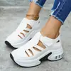 2026 Zapatos de Plataforma de Suela Gruesa Primavera y Verano Velcro Calados Punta Cerrada Talla Grande Zapatos de Mujer Sandalias de Cuña Transfronterizas Amortiguación de Aire Nuevo Estilo