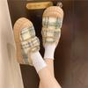 Zapatos de Algodón a Cuadros Retro para Mujer Ropa Exterior de Invierno Felpa Cálida Hogar Interior Antideslizante Bolso de Mujer Tacón Pantuflas de Algodón Venta al por Mayor