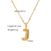 Venta Caliente Transfronteriza Europea y Americana Acero Inoxidable 26 Colgante de Collar de Letra Cadena de Clavícula Cadena de Acero de Titanio Fabricante de Collares Venta al por Mayor 18K
