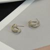 Pendientes de metal con circonita geométrica de temperamento simple para fans de la literatura coreana Pendientes de网红 Pendientes de personalidad de moda Venta al por mayor Tendencia
