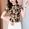 Camiseta de Verano de Manga Corta para Mujer 2025 Nuevo Estilo Camisa Estilo Occidental Estampada para Cubrir el Vientre Camiseta Básica de Malla Top de Medio Cuello Alto