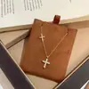Colar Duplo Cruz Cravejado com Diamantes em Prata Esterlina S925, Luxo Leve, Moderno, Versátil, Design de Nicho, Corrente para Clavícula para Mulheres