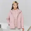 Novo modelo de inverno para homens e mulheres, jaqueta de plumas três em um destacável com 90% de enchimento de plumas, vestuário para montanhismo ao ar livre