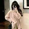 Camisa Rosa Suave Retro Estilo Coreano 2026 Cuello en V Holgada Perezosa Adelgazante Que Reduce la Edad Delgado Top de Manga Larga