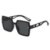 Gafas de Sol 2026 Nuevo Estilo para Mujer Gafas de Sol de Alta Gama Anti-UV con Montura Cuadrada Grande para Rostros Redondos y Diseño Simple