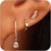 Brincos de Moda Elegantes Europeus e Americanos Transfronteiriços Mais Vendidos com Galvanoplastia de Latão Dourado Real Conjunto de Brincos Versátil para Mulheres de Alto Padrão