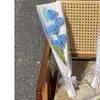 Tulipán Lirio del Valle Tejido a Mano Ramo Individual Exquisito Regalo Festividad Día de San Valentín Día de la Madre Día del Maestro