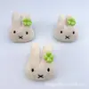 Colgante de Trébol de Cuatro Hojas Conejo Miffy Accesorios para Ropa Zapatos Calcetines Bolsas Estilo Japonés Muñeco de Peluche Estudiante Accesorios de Broche