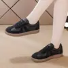 Zapatos Deportivos Casuales Nuevos Populares de Comercio Exterior Talla Grande Versátiles para Mujer Zapatillas Blancas Deportivas para Mujer Zapatillas Planas de Primavera Modernas