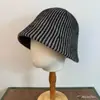 Chapéu Bucket de Tricô com Listras Estilo Japonês Mistura de Lã Outono e Inverno Moda de Alta Qualidade Chapéu Bucket Quente Emagrecimento Facial