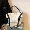 Bolsa Feminina 2026 Nova Tendência Moda Alça Larga Bolsa Transversal Grande Capacidade Versátil Bolsa Carteiro para Aula e Deslocamento Bolsa Tote