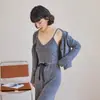 (Bunai VIP) Conjunto de pijama de três peças com design original para outono e inverno, com mangas compridas e calças compridas, moderno para mulheres, pode ser usado fora de casa