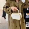 Bolsa Carteiro Transfronteiriça com Corrente para Mulheres 2025 Nova Moda Bolsa de Mão Simples Popular Bolsa de Ombro Transversal Bolsa Pequena para o Dia a Dia