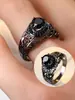 Anillo Vintage Hueco Incrustado con Circonita Negra Transfronterizo, Popular en Europa y América, Moda de Lujo de Alta Gama, Anillo Versátil y Elegante