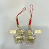 Colgante Dorado para Teléfono Móvil Serie Año de la Oveja Estilo Nuevo Oveja Pequeña Doble Cara Llavero de Oro Macizo Actividad Cultural y Creativa Conductor de Tráfico Pequeño Regalo