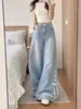 Chao Li tiene en stock jeans azules claros para mujer con lazos, bordes doblados y un elegante diseño a cuadros, nuevos pantalones anchos holgados
