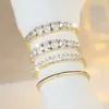 Anillo Delgado Inlaid con Diamantes de Lujo Cruzado Juego de 4 Piezas Versátil para el Trabajo Anillo Apilable Multicapa de Banda Lisa Diamante Redondo Marquesa