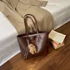 Bolsa de Ombro Retro para Mulheres 2026 Nova Casual Grande Capacidade Bolsa Tote para o Dia a Dia Moda Simples Bolsa de Ombro Único