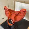Bolsa de Tela de Nylon Bolso Tote para Mujer Gran Capacidad Bolso Cruzado Otoño e Invierno 2026 Nuevo Bolso de Hombro Versátil para Clase y Trabajo