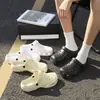 Zuecos de Suela Gruesa Nuevos para Hombre 2026, Chanclas Cerradas Transpirables Antideslizantes para Exteriores de Verano, Sandalias de Playa Resistentes al Agua y para Conducir