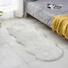 Tapete de Lã Sintética Transfronteiriço Tapete de Chão de Cabeceira Manta Especial em Forma de Ovelha de Pelo Comprido Tapete de Chão Frontal para Sofá de Sala de Estar Cabeceira Janela de Sacada