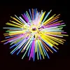 Puestos del Mercado Nocturno, Barras Fluorescentes, Barras Luminosas, Juguetes para Niños, Ropa Pegajosa, Venta al por Mayor al Aire Libre, Pulseras Luminosas Plateadas, Artículos Pequeños