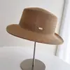 Chapéu de Palha Respirável com Trama Vazada Estilo Vida Lenta para Mulheres, Chapéu de Sol de Palha para Proteção Solar no Verão, Chapéu de Sol Minimalista Estilo Férias, Chapéu Elegante