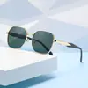 Nuevas Gafas de Sol de Moda Metálicas Poligonales para Hombres y Mujeres Personalizadas Retro Gafas Cruzadas Casual Versátil Tendencia Gafas de Sol