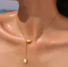 Colar Pingente de Feijão da Sorte em Aço Titânio para Mulheres, Corrente para Clavícula Versátil de Luxo Leve de Nicho de Alta Qualidade, Joias à Prova de Cor Venda por Atacado