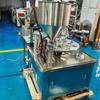 Máquina envasadora y selladora de yogur, máquina envasadora y selladora de plato giratorio, máquina envasadora y selladora de plato giratorio para pasta líquida