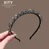 Faixa de Cabeça de Cristal Cinza Transparente de Alta Qualidade com Brilho Fino, Design Delicado, Faixa de Cabeça Dentada Antiderrapante, Elegante e Estilosa para Sair