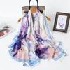 Elegante Bufanda de Seda Estampado de Magnolia Flor Cortada Primavera y Verano Bufanda Larga Grande Chal de Viaje de Alta Gama Protector Solar Bufanda para Mujer Pañuelo para la Cabeza